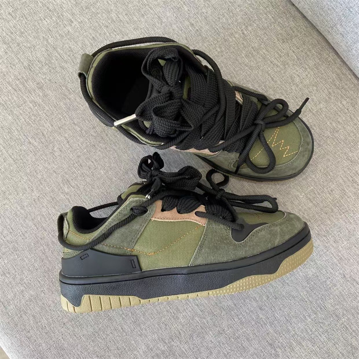 Men's Black Sporty Platform Sneakers - Image 3