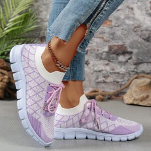 PlaidKnit Cushion Trainer